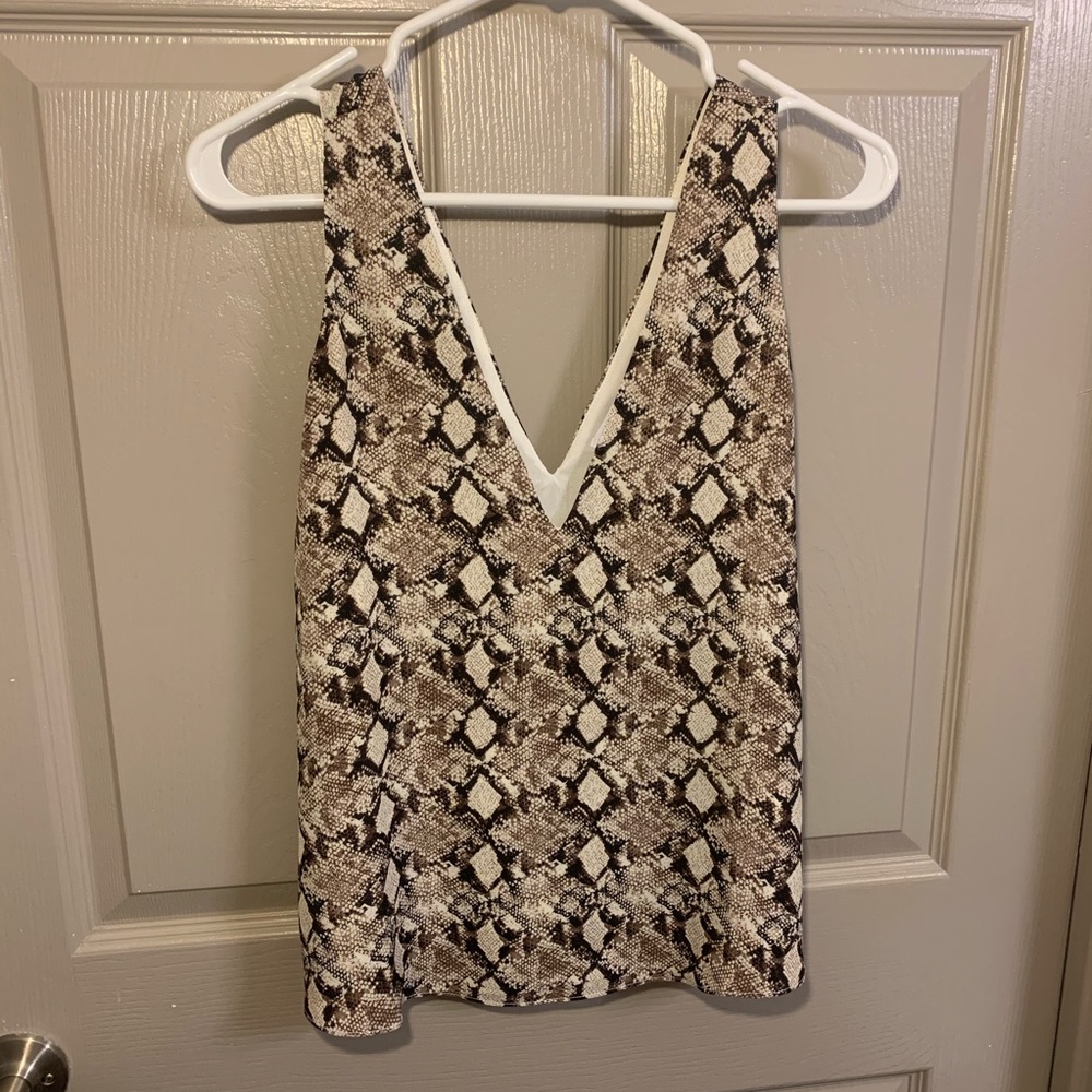 3/25🌻NWT NORDSTROM BRAND SNAKESKIN PRINT TANK TOP